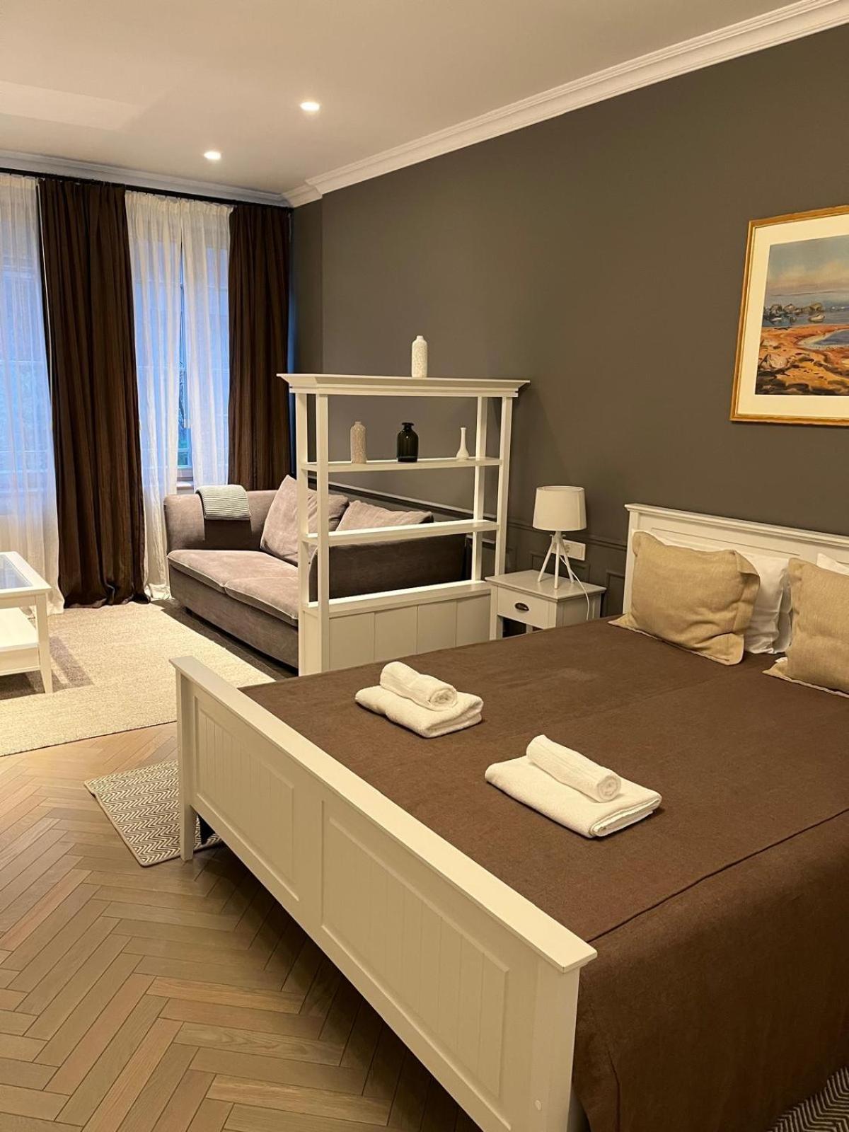 Osobnyak Aparthotel Jurmala Exterior photo